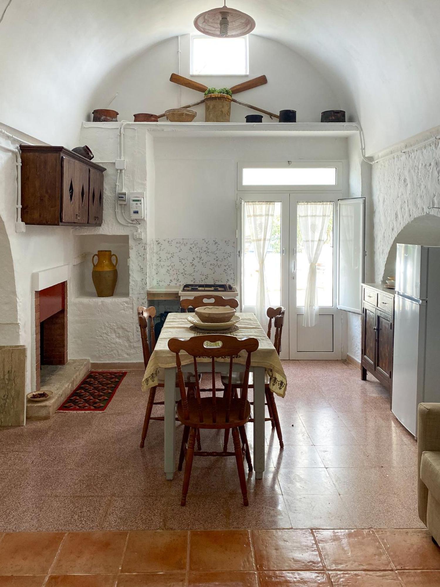 Ferienwohnung Trullo Pinto Locorotondo Exterior foto