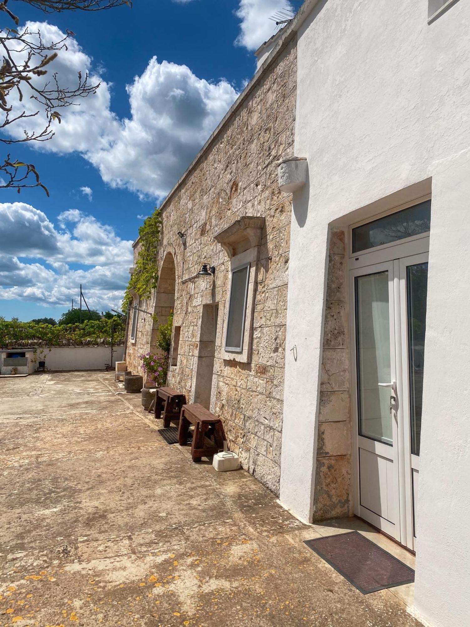 Ferienwohnung Trullo Pinto Locorotondo Exterior foto